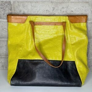 BE&D Colorblock Tote Lime Green Black Tan Leather Trim Shoulder Bag